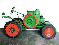 traktor Svoboda DK 12